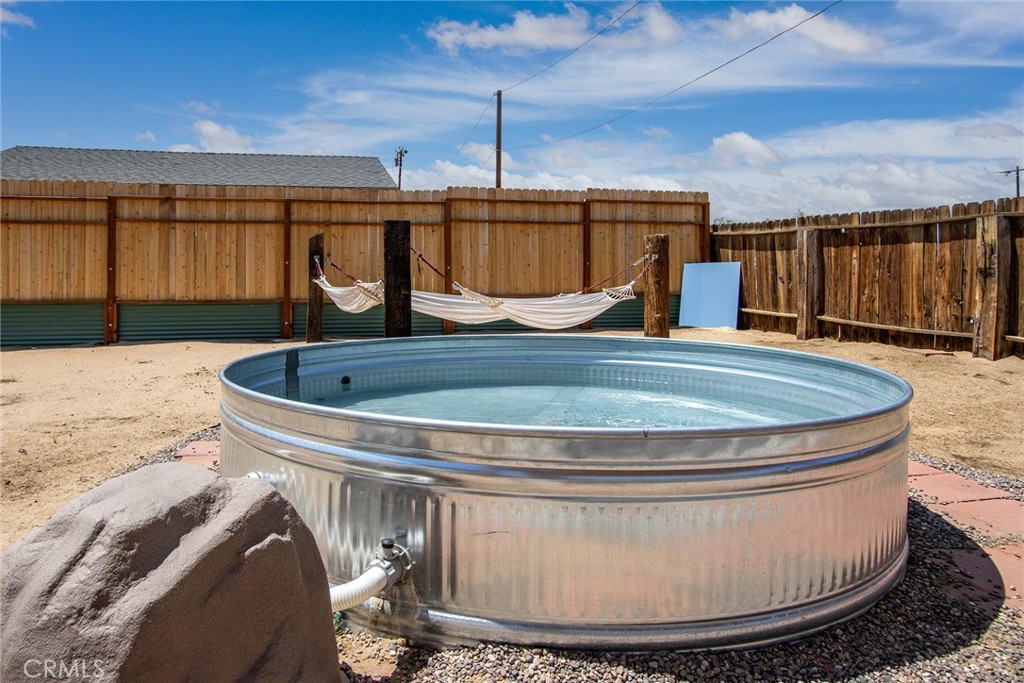 64975 Sun Oro Road Joshua Tree, CA 92252 - Photo 37 of 52 a view of swimming pool