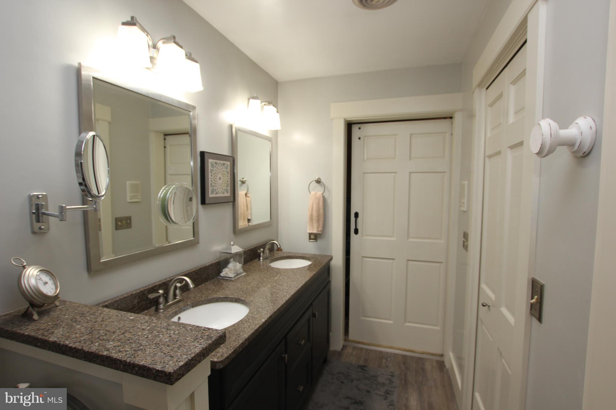 26558 Kaye Road Laurel, DE 19956 - Photo 22 of 43 Double Vanity