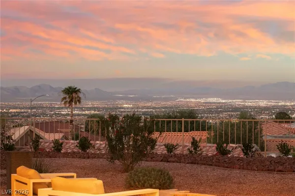 $1,695,000 | 2548 Faiss Drive, Las Vegas, NV 89134