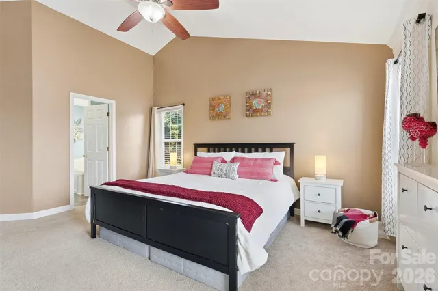 $449,900 | 2712 25th Street Northeast, Hickory, NC 28601