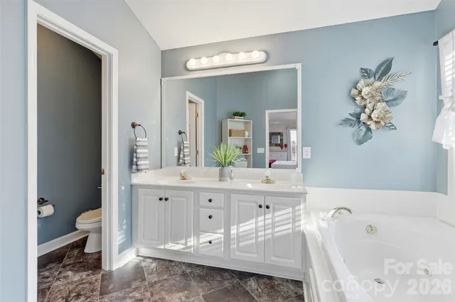 $449,900 | 2712 25th Street Northeast, Hickory, NC 28601