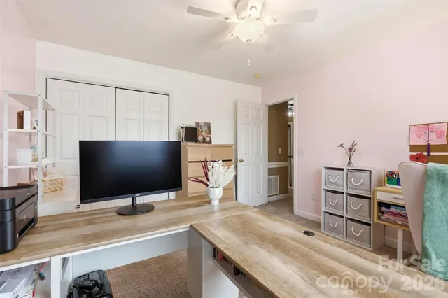 $449,900 | 2712 25th Street Northeast, Hickory, NC 28601