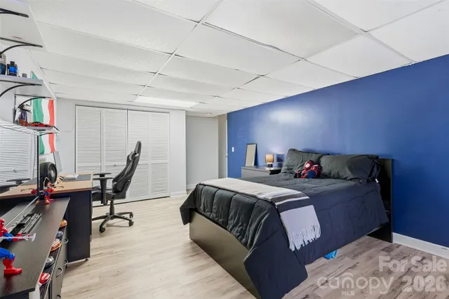 $449,900 | 2712 25th Street Northeast, Hickory, NC 28601