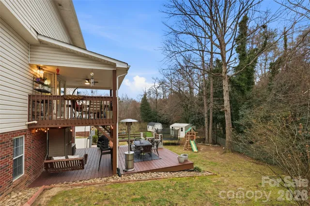 $449,900 | 2712 25th Street Northeast, Hickory, NC 28601