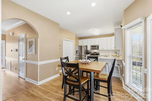 $449,900 | 2712 25th Street Northeast, Hickory, NC 28601