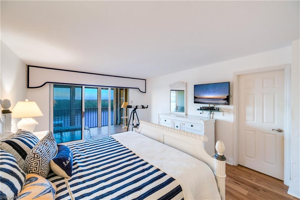 15 Bluebill Avenue, Unit 304 Naples, FL 34108 - Photo 13 of 43