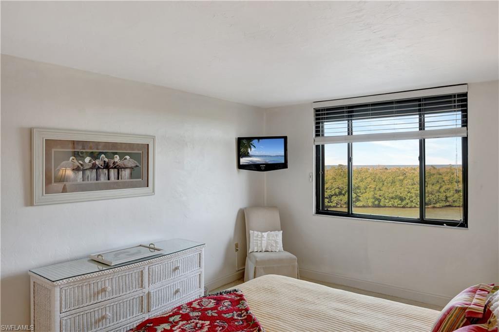 15 Bluebill Avenue, Unit 304 Naples, FL 34108 - Photo 34 of 43 3rd Bedroom