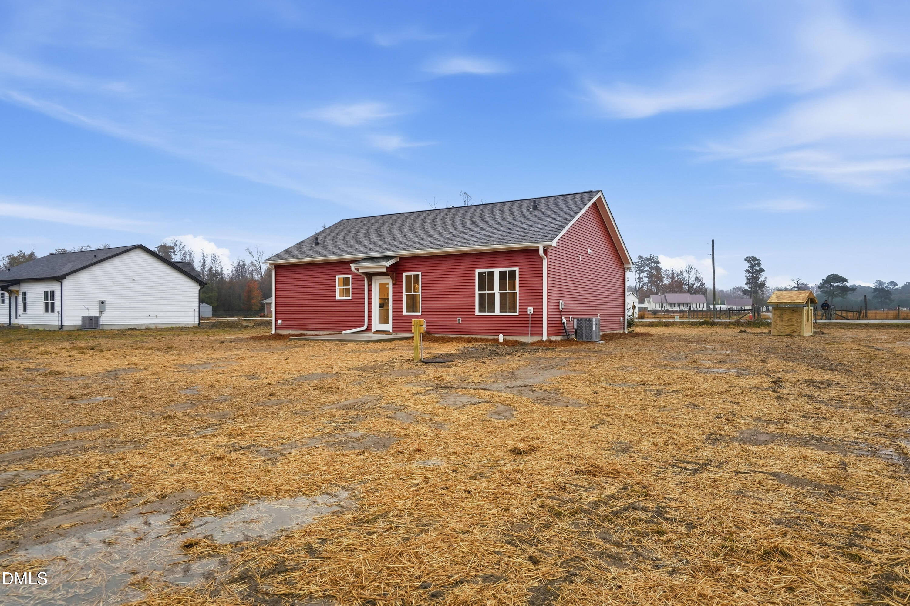1049 Jada Allen Road Dunn, NC 28334 - Photo 28 of 32 Back of House