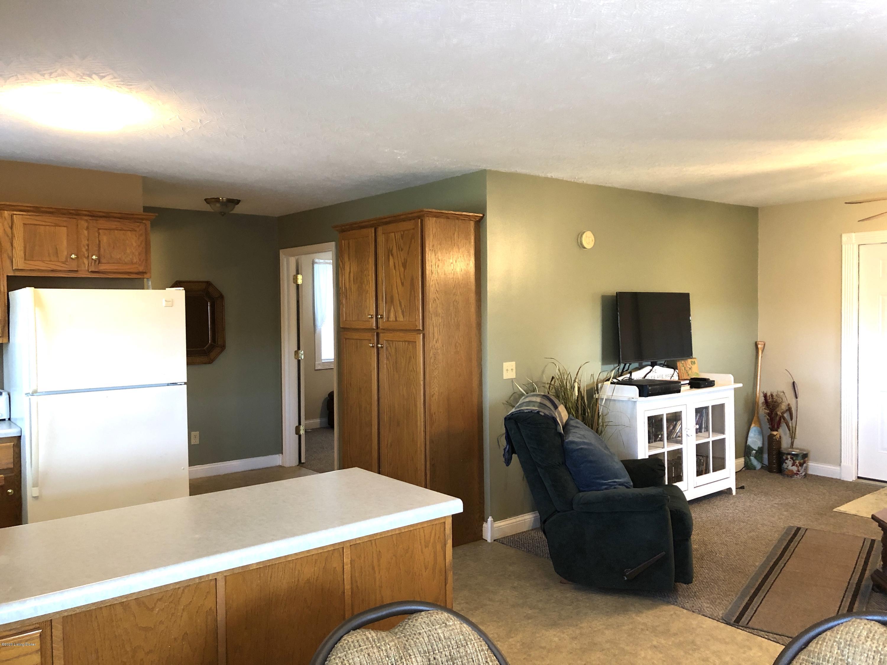 243 Old Peth Road Caneyville, KY 42721 - Photo 60 of 72 Man cave