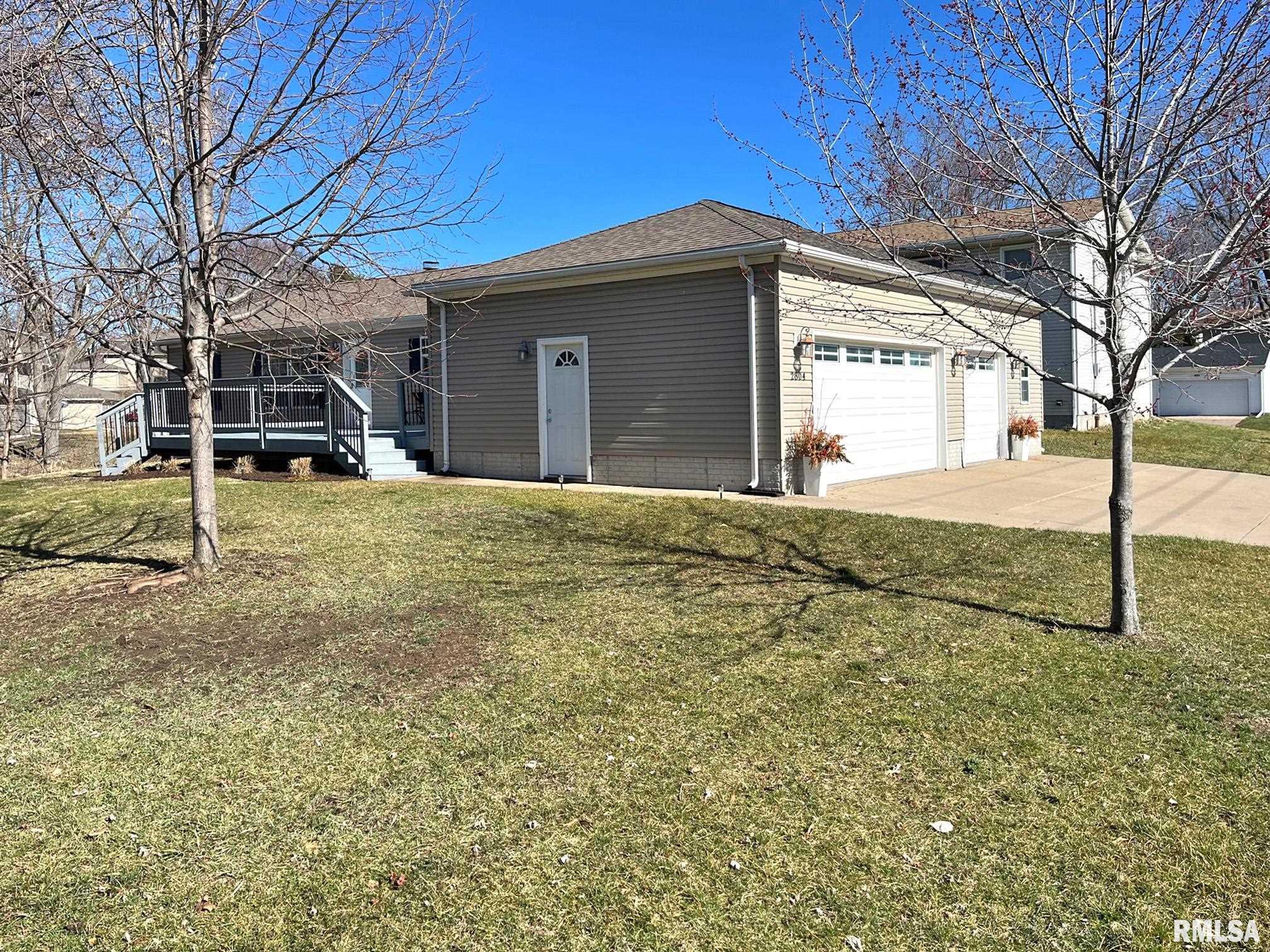 2804 Middle Road Bettendorf, IA 52722 - Photo 3 of 39 Gallery Image 3
