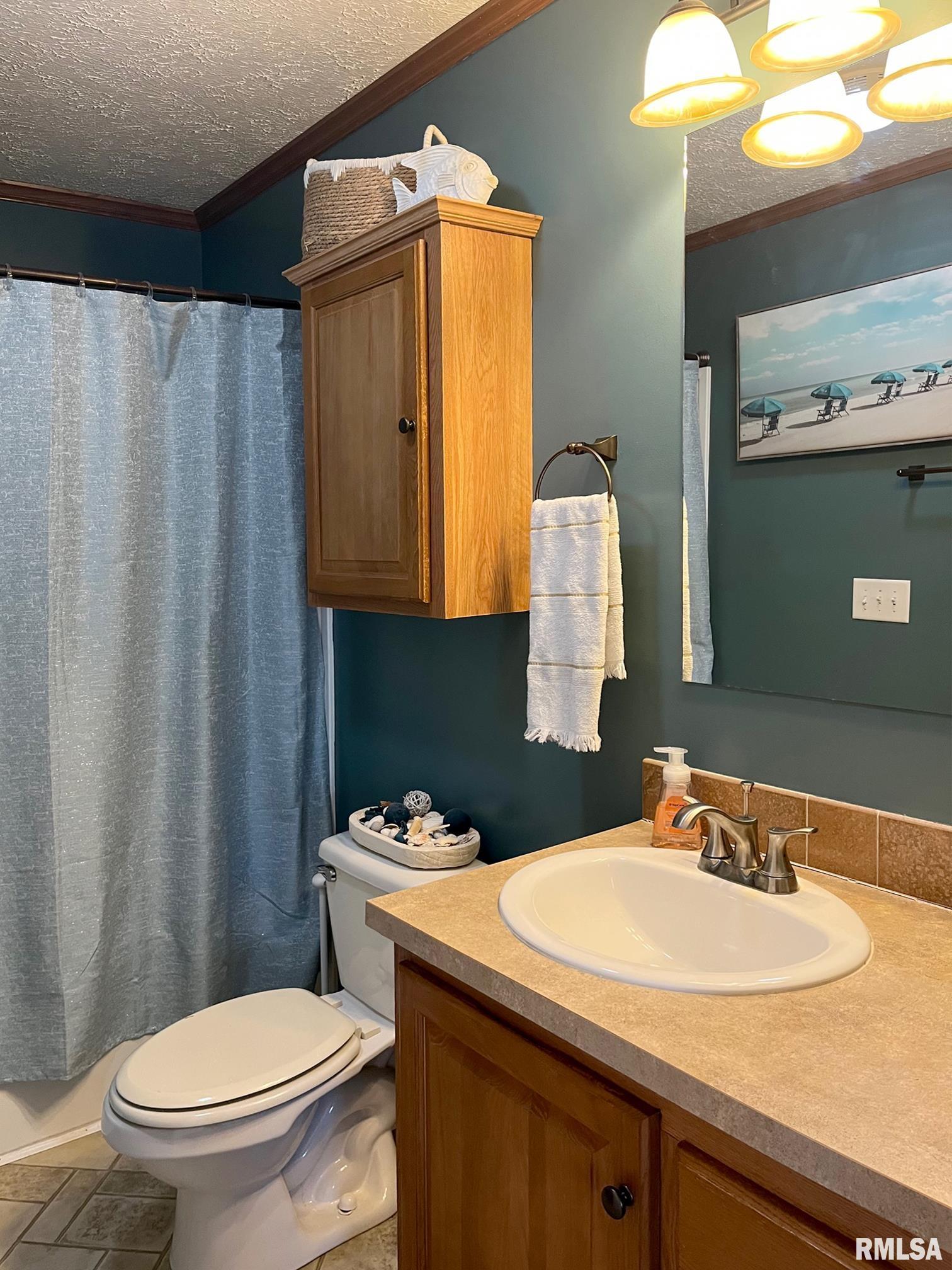 2804 Middle Road Bettendorf, IA 52722 - Photo 35 of 39 Gallery Image 35