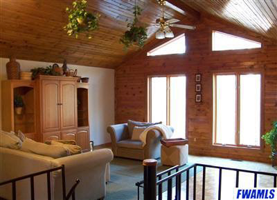 7303 West County Line Road South Roanoke, IN 46783 - Photo 4 of 29