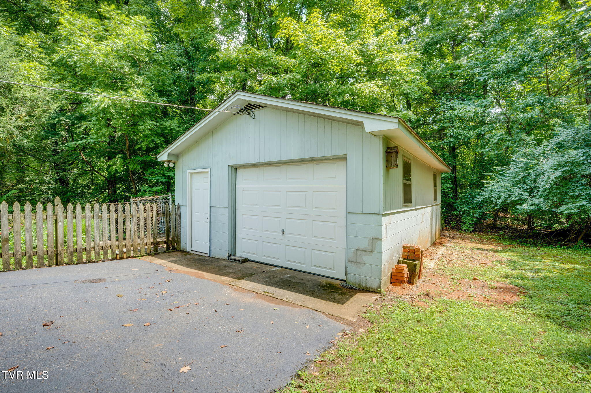 149 Liberty Church Road Kingsport, TN 37663 - Photo 46 of 53 045