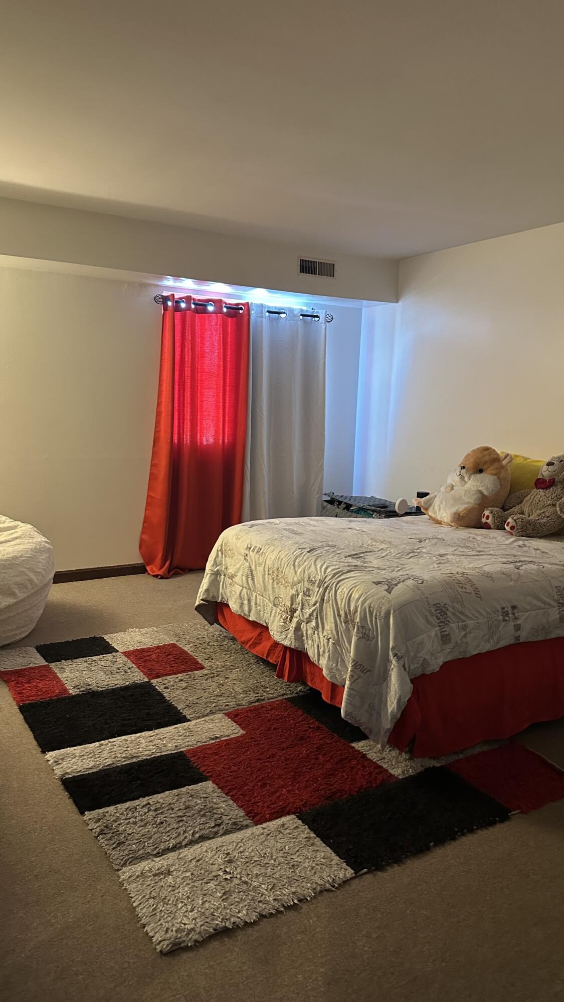 15 Oak Neck Road, Unit 34 Hyannis, MA 02601 - Photo 3 of 11 IMG_0153