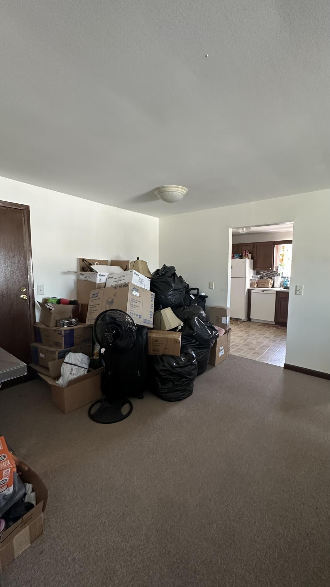 15 Oak Neck Road, Unit 34 Hyannis, MA 02601 - Photo 9 of 11 IMG_0159