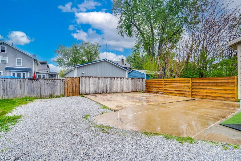 3027 Glen Place Northwest Canton, OH 44708 - Photo 2 of 41