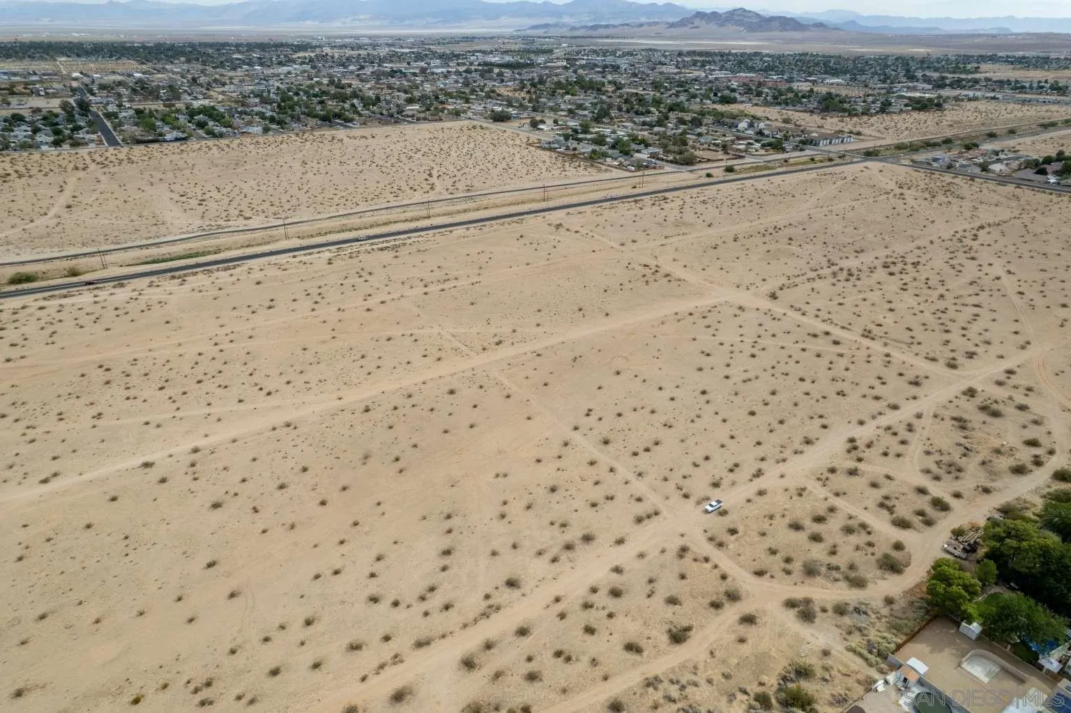 0 West Perch Avenue, Unit 15 Ridgecrest, CA 93555 - Photo 4 of 40 a view of a dry yard