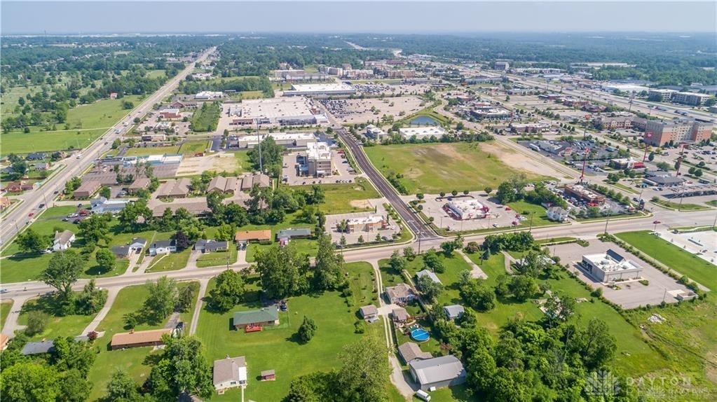3280 Benchwood Road Dayton, OH 45414 - Photo 14 of 17