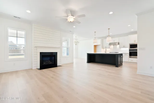 $499,900 | 1157 Turnata Drive Southeast, Bolivia, NC 28422