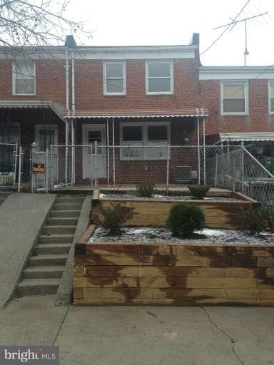 2837 Hollins Ferry Road Baltimore, MD 21230 - Photo 20 of 23 Exterior (Rear)