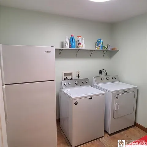 $425,000 | 384 Flickerwood Road, Kane, PA 16735