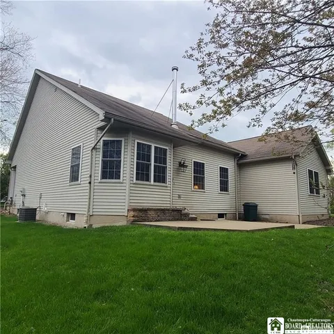 $425,000 | 384 Flickerwood Road, Kane, PA 16735