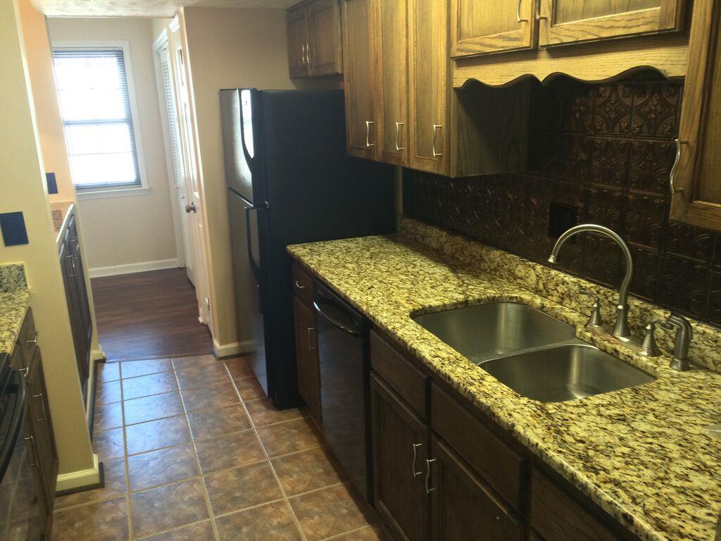 4001 Anderson Road, Unit N28 Nashville, TN 37217 - Photo 17 of 19 Gallery Image 17