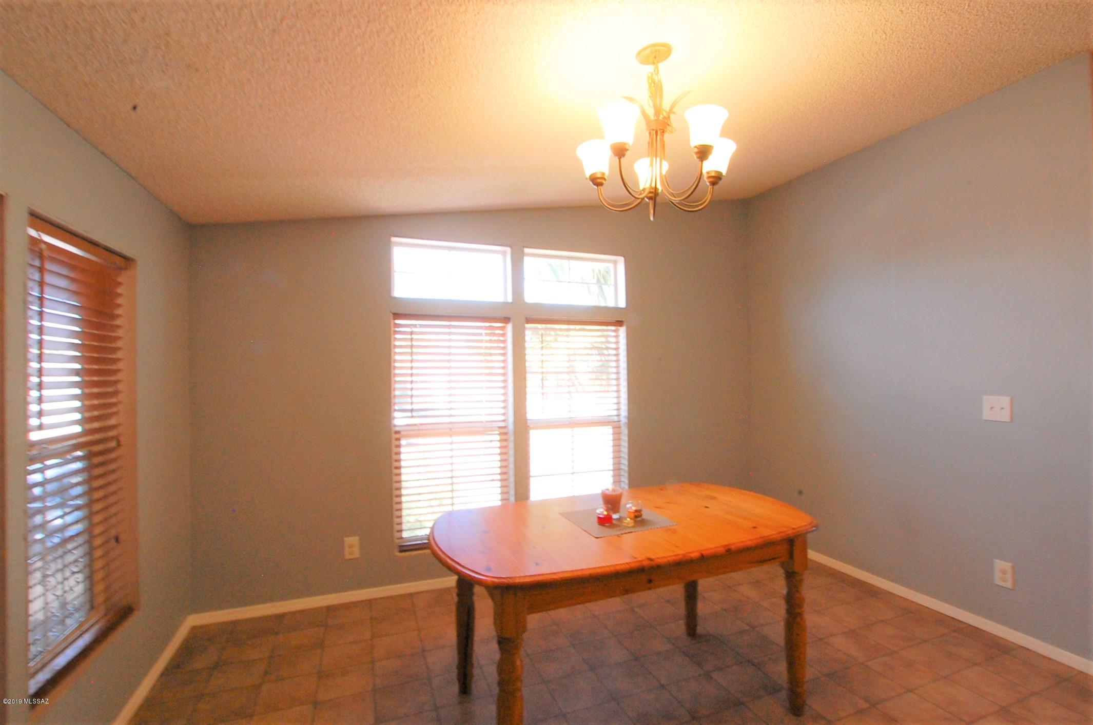 6076 East Window Ridge Lane Tucson, AZ 85756 - Photo 12 of 50 Gallery Image 12
