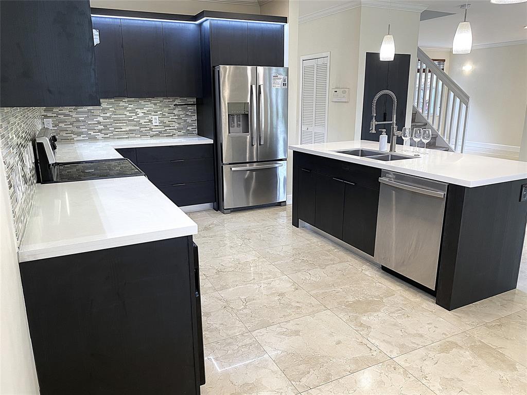 4375 Foxtail Lane Weston, FL 33331 - Photo 14 of 84