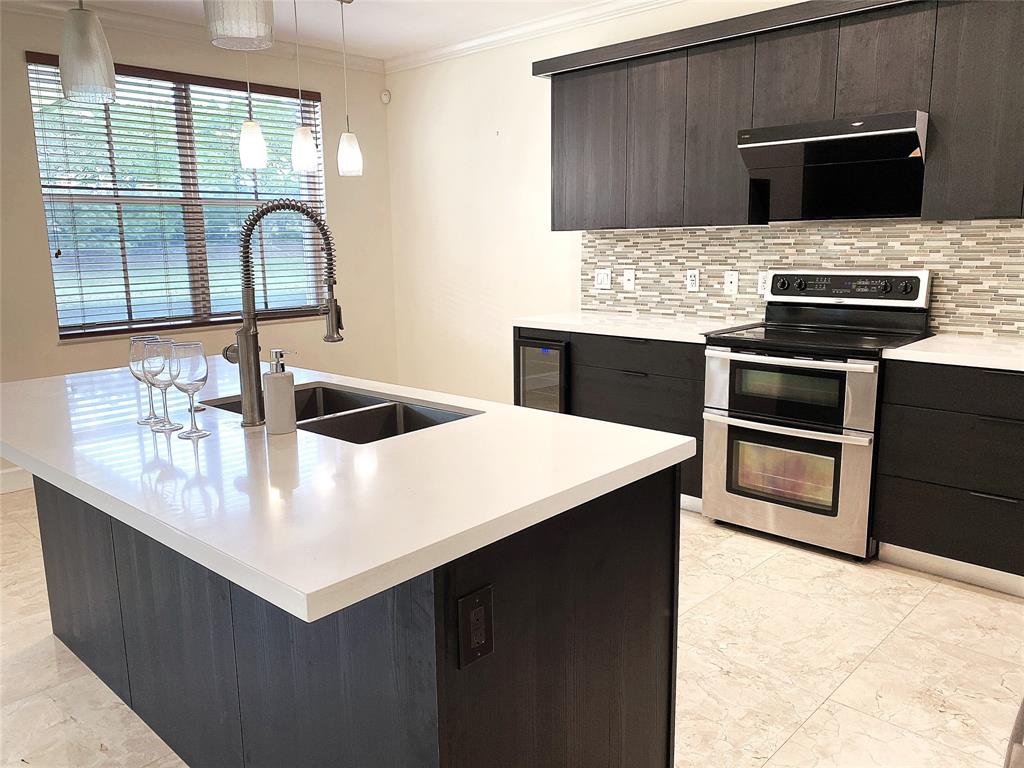 4375 Foxtail Lane Weston, FL 33331 - Photo 17 of 84