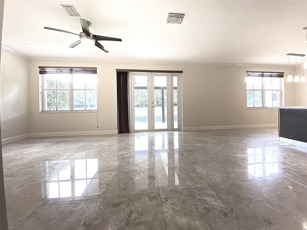 4375 Foxtail Lane Weston, FL 33331 - Photo 24 of 84