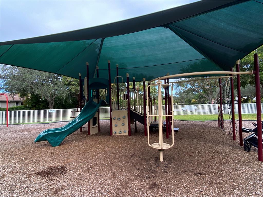 4375 Foxtail Lane Weston, FL 33331 - Photo 73 of 84