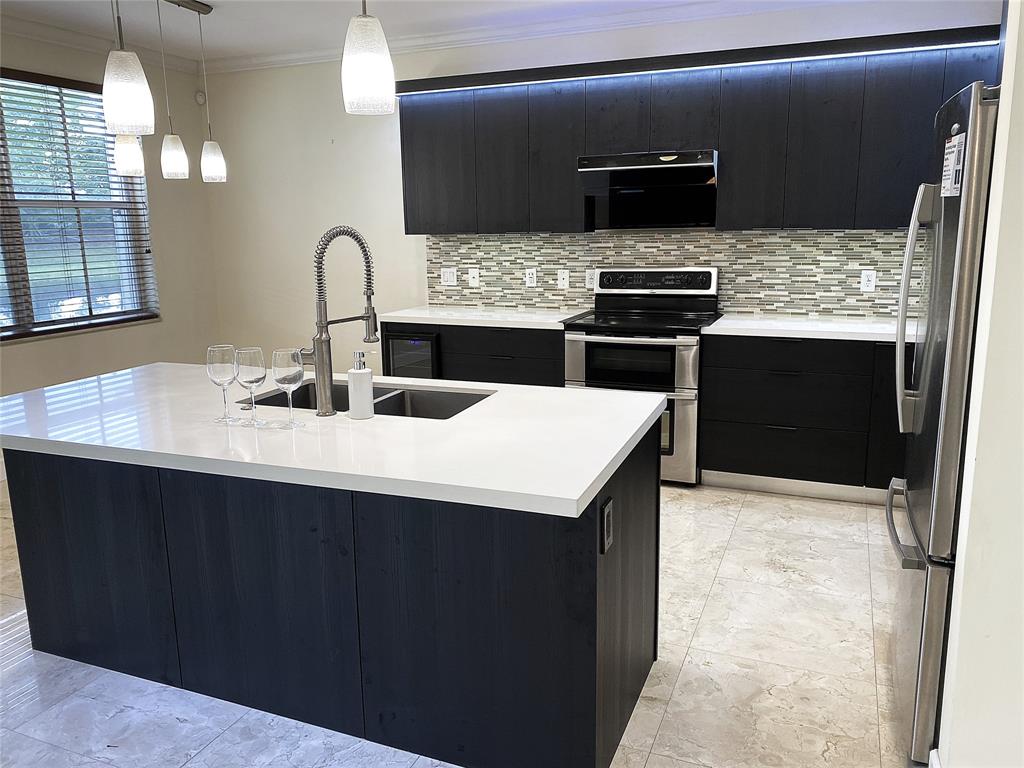 4375 Foxtail Lane Weston, FL 33331 - Photo 9 of 84