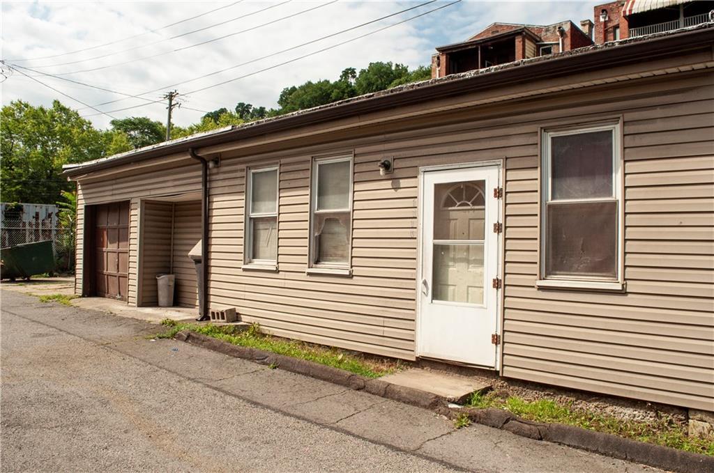 1116 Island Avenue McKees Rocks, PA 15136 - Photo 21 of 25 Gallery Image 21