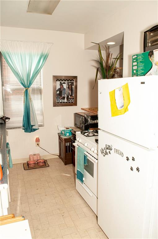 1116 Island Avenue McKees Rocks, PA 15136 - Photo 7 of 25 Gallery Image 7