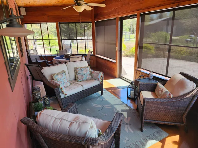 $950,000 | W7429 Akron Drive, Wild Rose, WI 54984