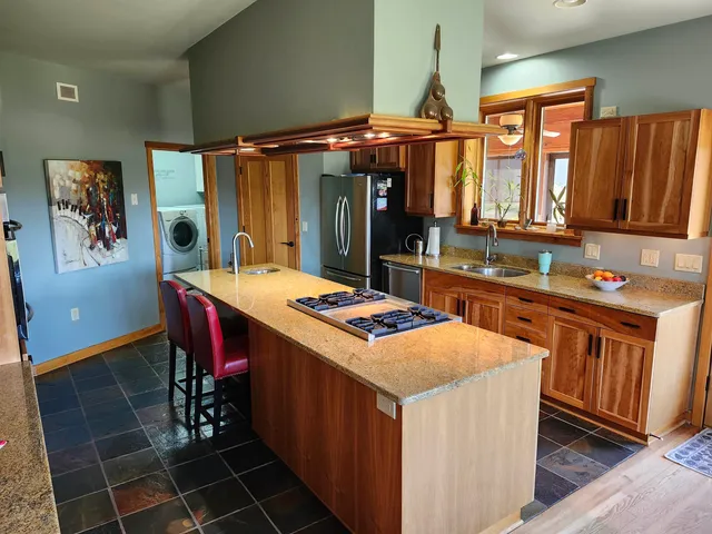 $950,000 | W7429 Akron Drive, Wild Rose, WI 54984