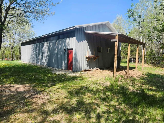 $950,000 | W7429 Akron Drive, Wild Rose, WI 54984