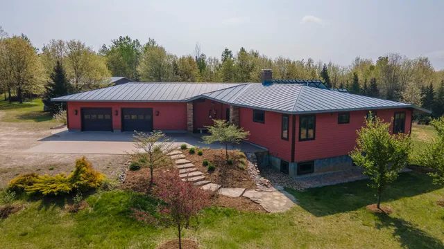 $950,000 | W7429 Akron Drive, Wild Rose, WI 54984