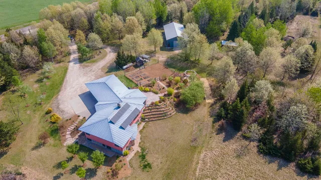 $950,000 | W7429 Akron Drive, Wild Rose, WI 54984