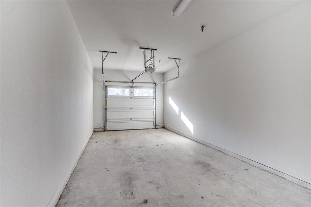 651 Watters Road, Unit 3402 Allen, TX 75013 - Photo 37 of 40 Owners private Interior garage