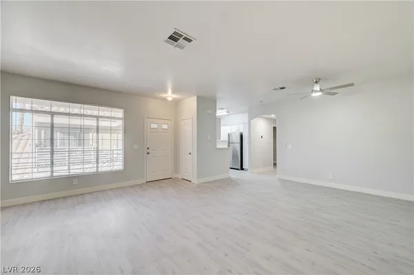 $1,650 | 1900 North Torrey Pines Drive, Unit 225, Las Vegas, NV 89108