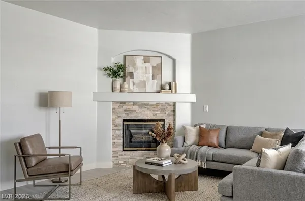 $1,650 | 1900 North Torrey Pines Drive, Unit 225, Las Vegas, NV 89108