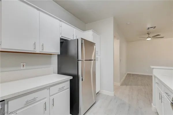 $1,650 | 1900 North Torrey Pines Drive, Unit 225, Las Vegas, NV 89108