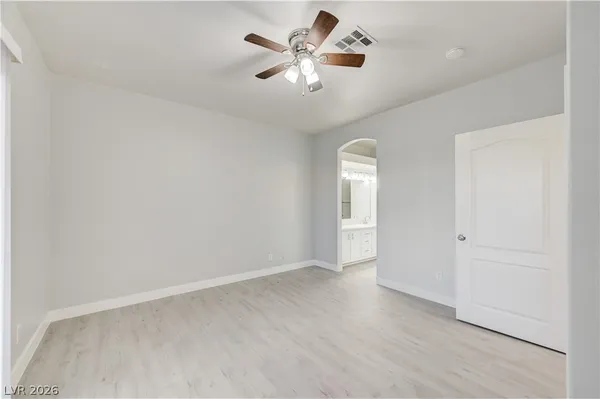 $1,650 | 1900 North Torrey Pines Drive, Unit 225, Las Vegas, NV 89108