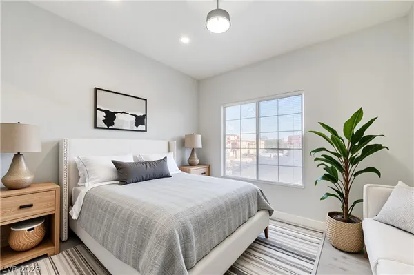 $1,650 | 1900 North Torrey Pines Drive, Unit 225, Las Vegas, NV 89108