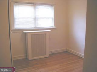 7725 Temple Road Philadelphia, PA 19150 - Photo 5 of 6 Gallery Image 5