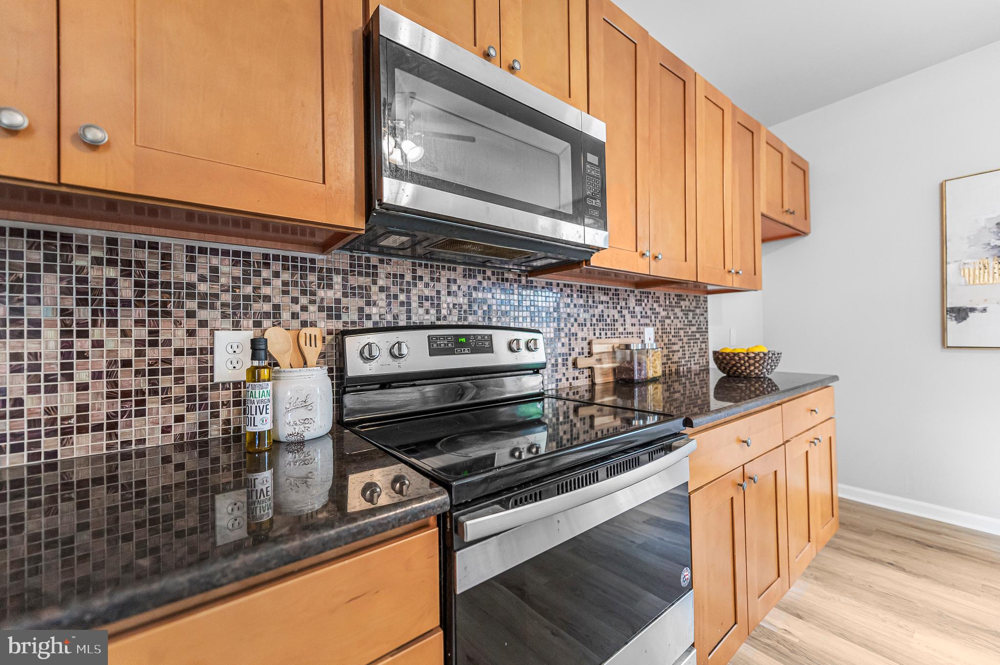 705 Shadyside Avenue Croydon, PA 19021 - Photo 5 of 38