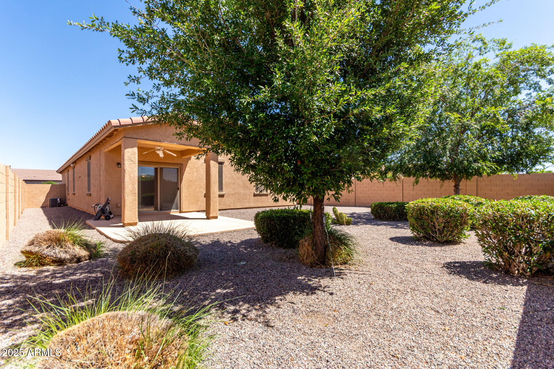 18896 North Lariat Road Maricopa, AZ 85138 - Photo 28 of 30 backyard