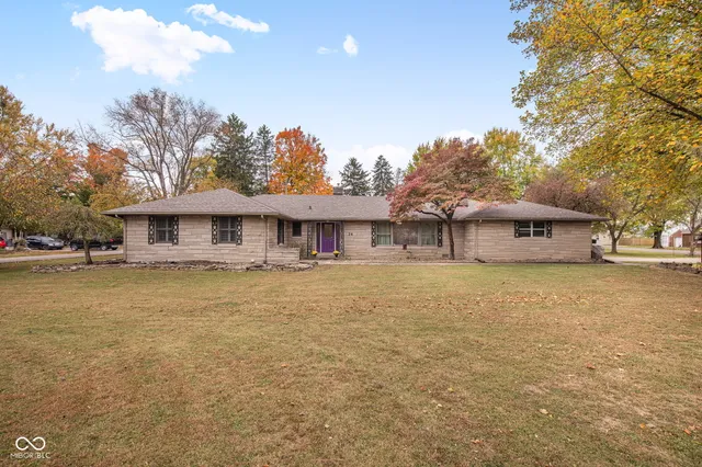 $300,000 | 34 Colony Road, Anderson, IN 46011